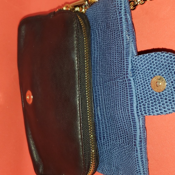 Henri Bendel No 7 Quilted Mini Lambskin Leather Wristlet Gold Hardware - Picture 12 of 14